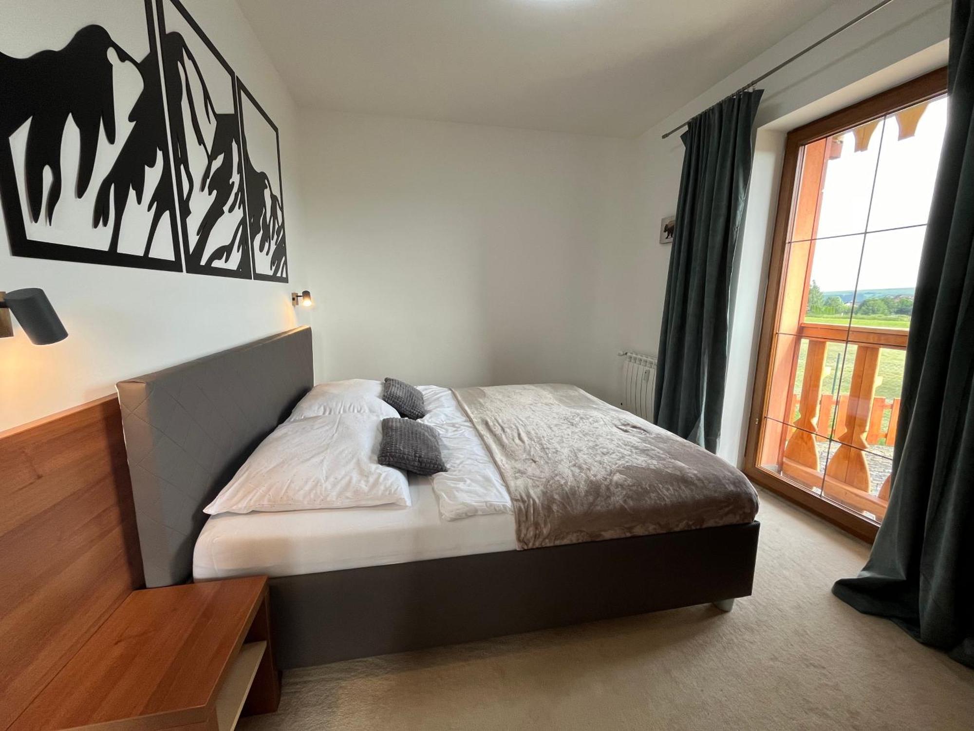 Tri Stity Apartment With Tatra View Terrace فيلكا لومنيكا المظهر الخارجي الصورة